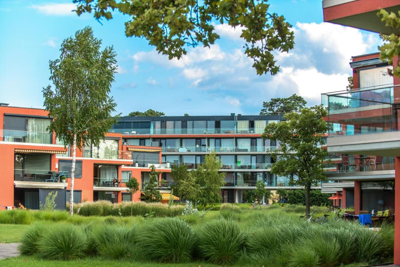 Bl Bavaria Yachtclub & Apartments Balatonlelle Ngoại thất bức ảnh