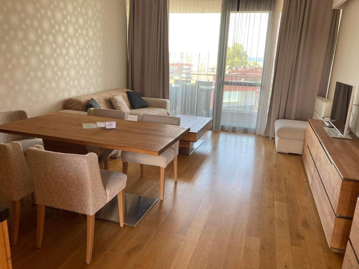 Bl Bavaria Yachtclub & Apartments Balatonlelle Ngoại thất bức ảnh